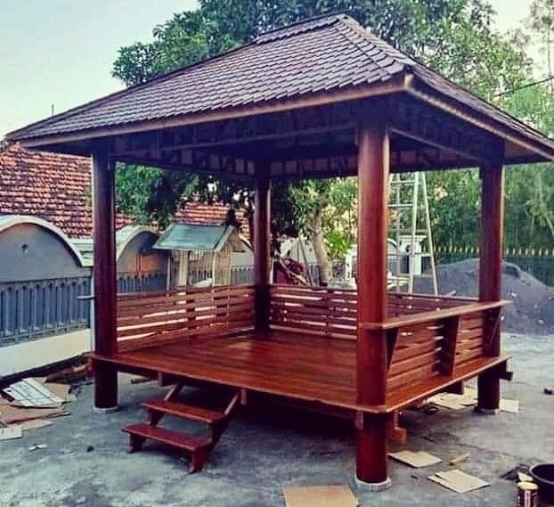 Gazebo Kayu Jati Atap Genteng / Sirap